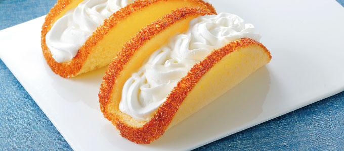 ミルククリ－ムたっぷりオムレット（豊富町産牛乳使用）